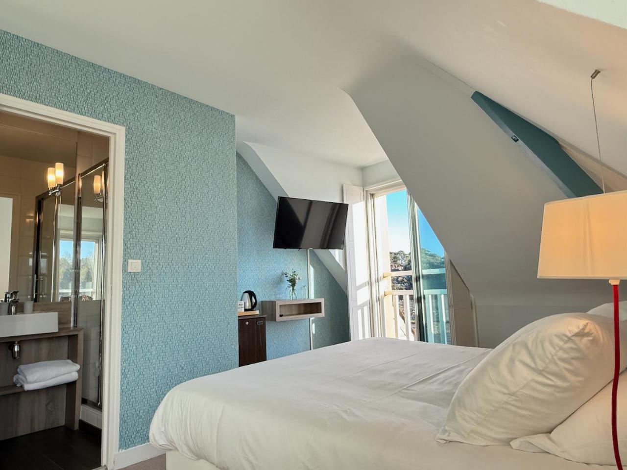 פורניק Hotel Beau Soleil מראה חיצוני תמונה