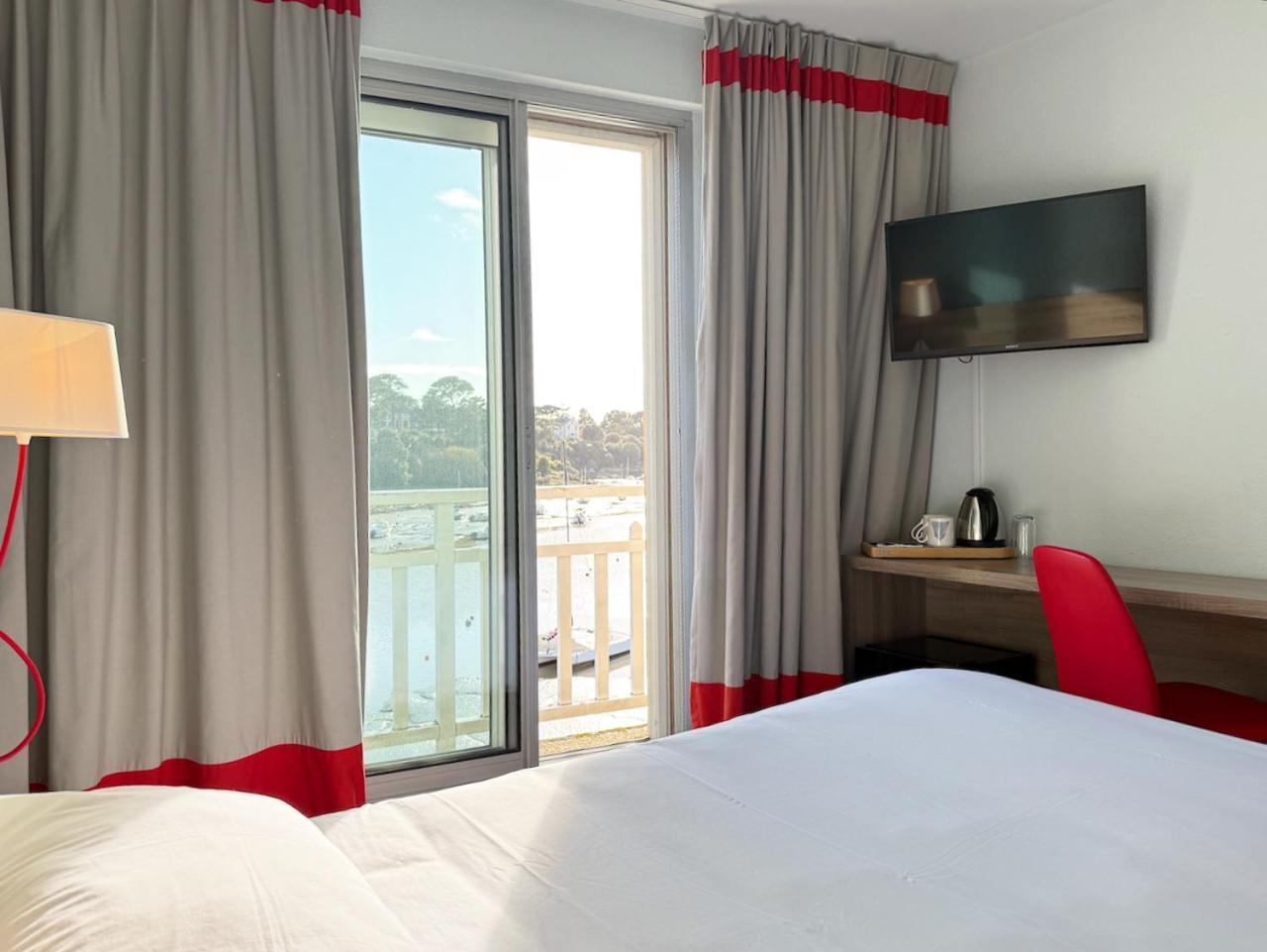 פורניק Hotel Beau Soleil מראה חיצוני תמונה