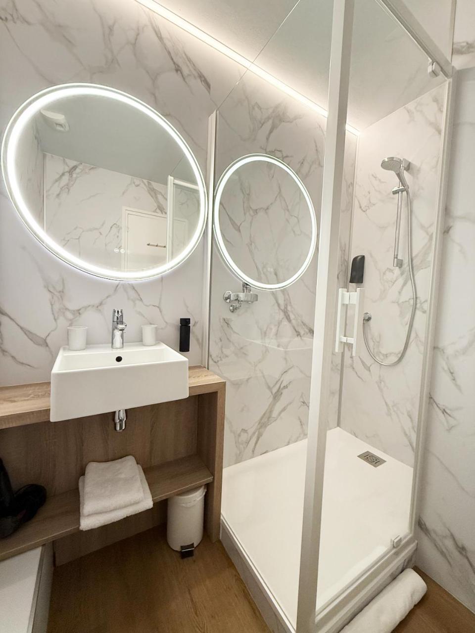 פורניק Hotel Beau Soleil מראה חיצוני תמונה
