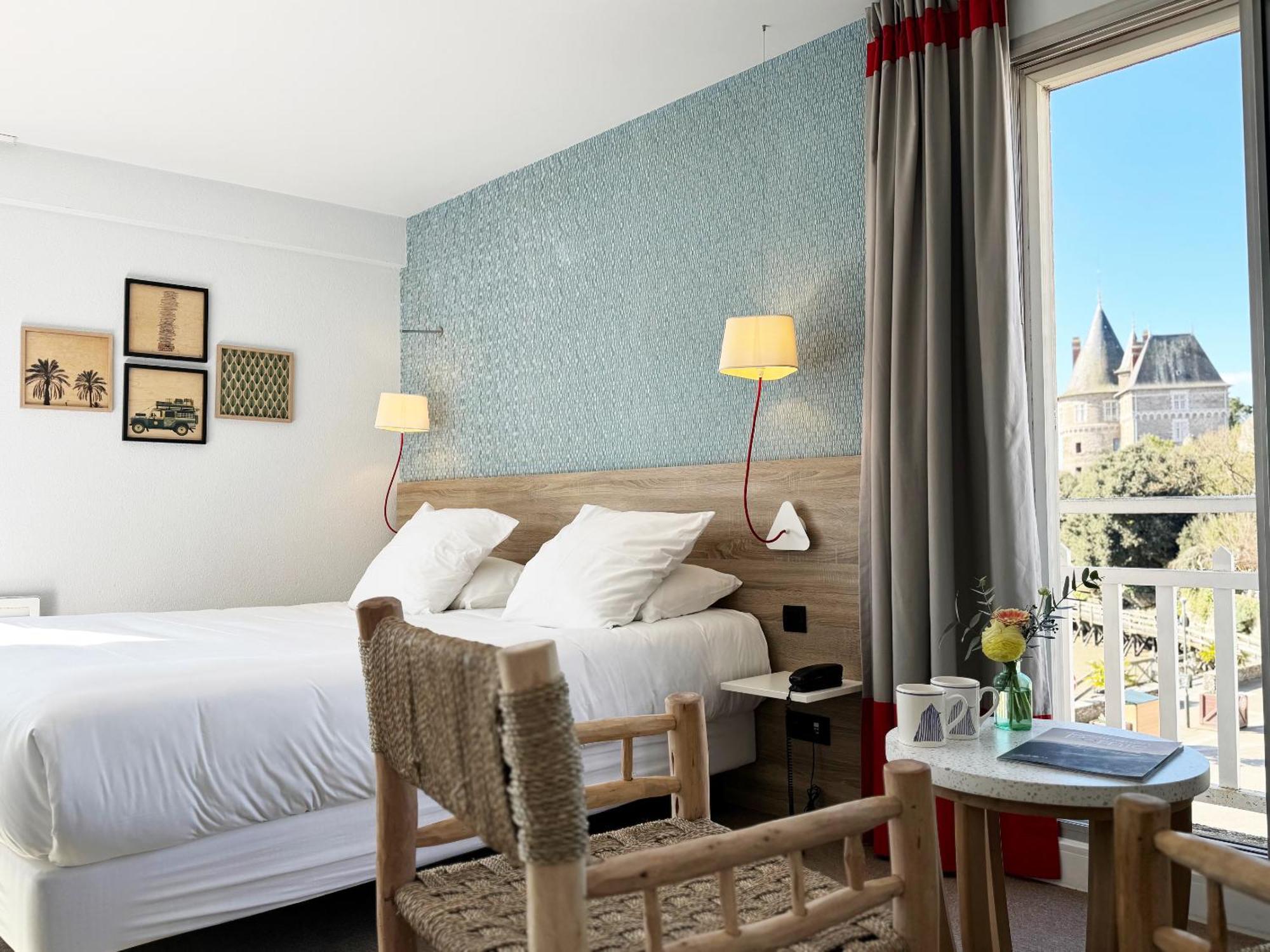 פורניק Hotel Beau Soleil מראה חיצוני תמונה